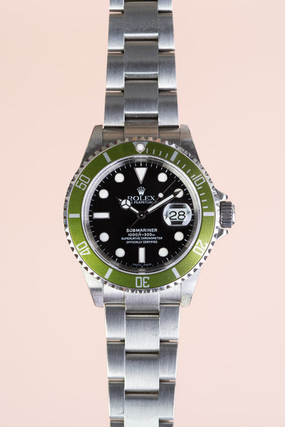 2006 Rolex 16610LV “kermit” Submariner - unpolished  / box and papers