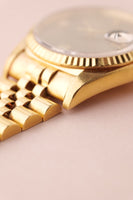 1990 Rolex 16238 Yellow Gold Date Just Diamond Onyx Dial