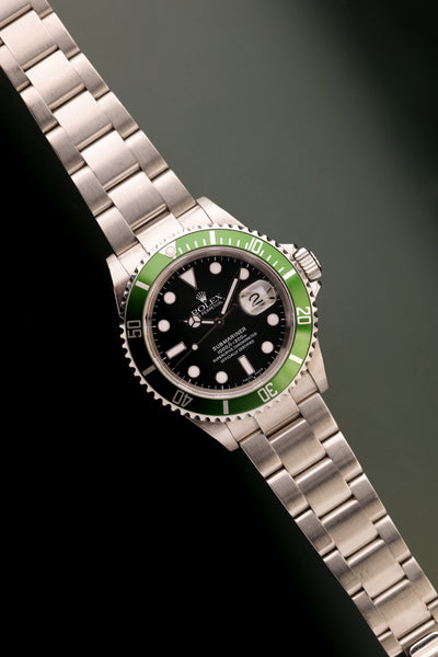 2005 Rolex 16610 T Kermit Submariner - Full Set