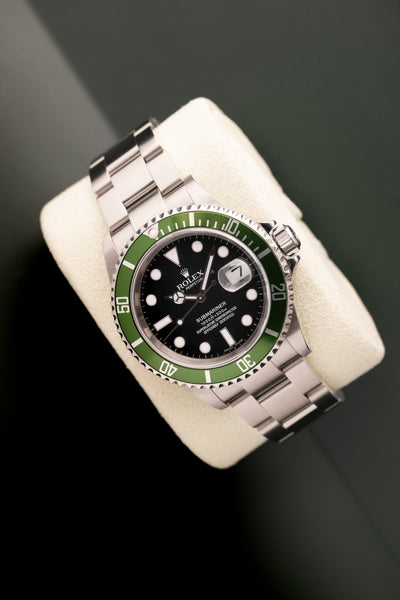 2005 Rolex 16610 T NOS Kermit Submariner - Full Set