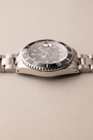 2001 Rolex 16610 Submariner - Full Set