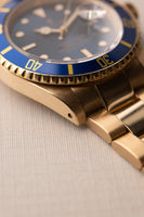 1991 Rolex Blue Pastel 16618 Yellow Gold Submariner - box and manuals